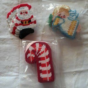 Lot of 14 - Plastic Canvas Yarn Art Christmas Designs